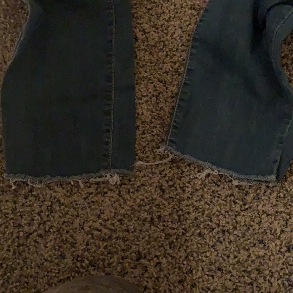 JeAns - Picture 6 of 6
